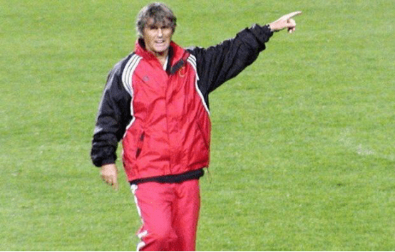 开云页面在线登录-西亚卡姆在G2比赛中重返赛场，最后时刻胜出引发热议！引发球迷热议-开云页面在线登录