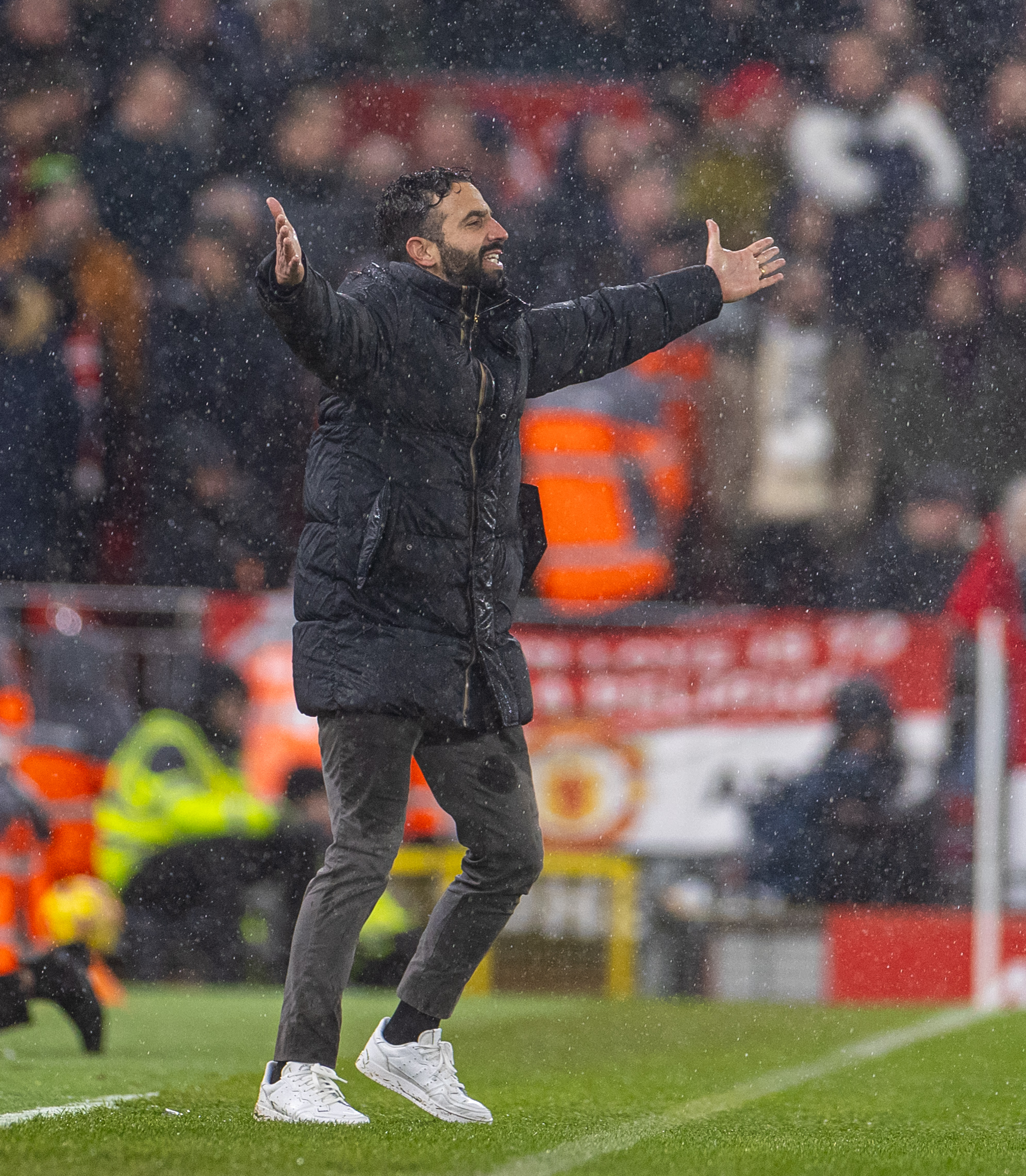 开云-窗口期曼联备战法国杯，外线爆发细节曝光，悬念犹存，球队文化再被提及-开云