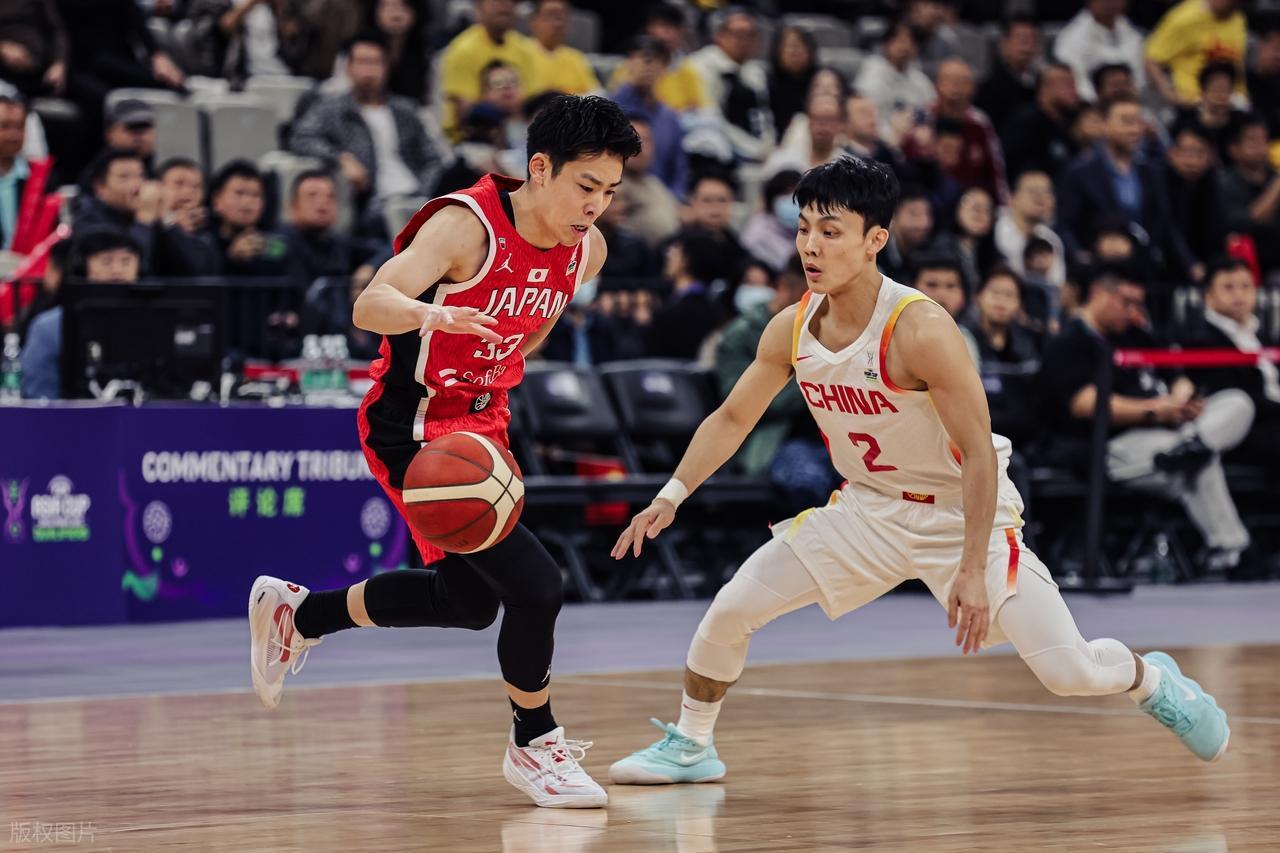 关于窗口期CBA季后赛传出新动向，法兰克福内部沟通，管理层表态：更衣室稳定，训练强度明显提升的信息